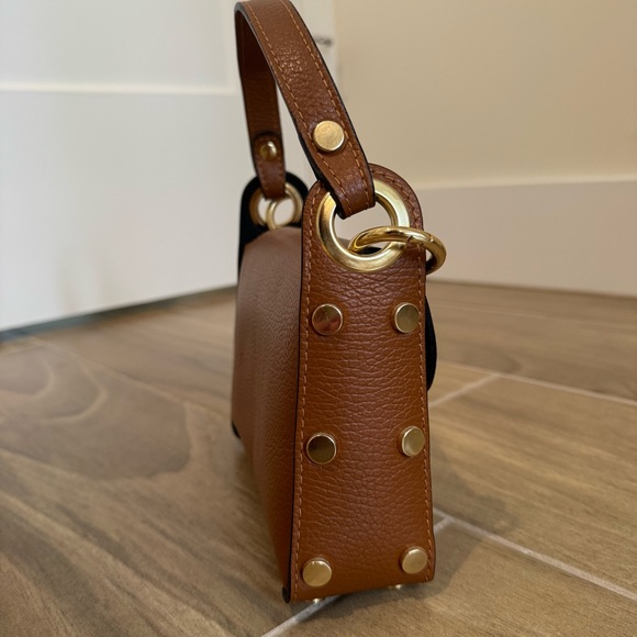 Vera Pelle Gold Bee Handbag - Picture 5 of 7